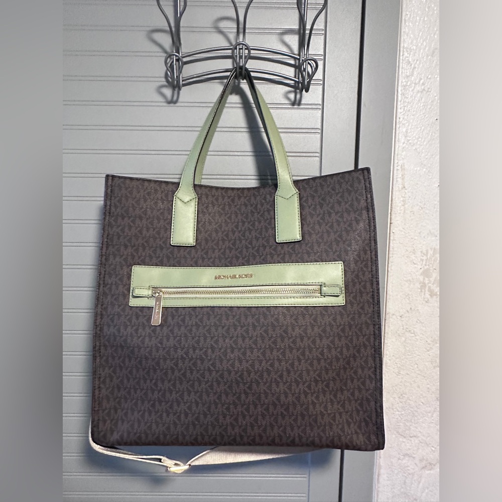 MICHAEL KORS GREEN BROWN KENLY LARGE TOTE SHOULDER BAG EUC MSRP: $398.00